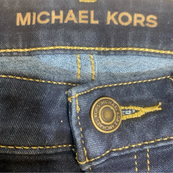 Micheal Kors Jean Shorts with Cuffed Hem and Contrast Stitching - Picture 5 of 7